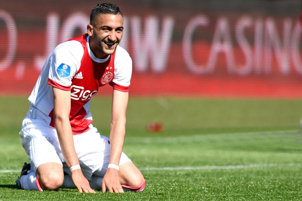 زياش متردد وحائر بين البطولتين الألمانية والإنجليزية