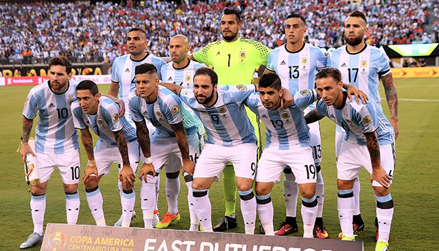 الضغوطات تلغي المباراة الودية بين الأرجنتين وإسرائيل