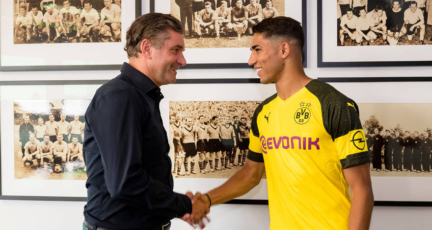 أشرف حكيمي يغيب عن مباراة دورتموند الأولى