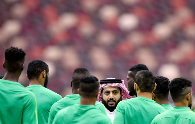 إعفاء تركي آل الشيخ من هيئة الرياضة السعودية وعبد العزيز الفيصل يخلفه !