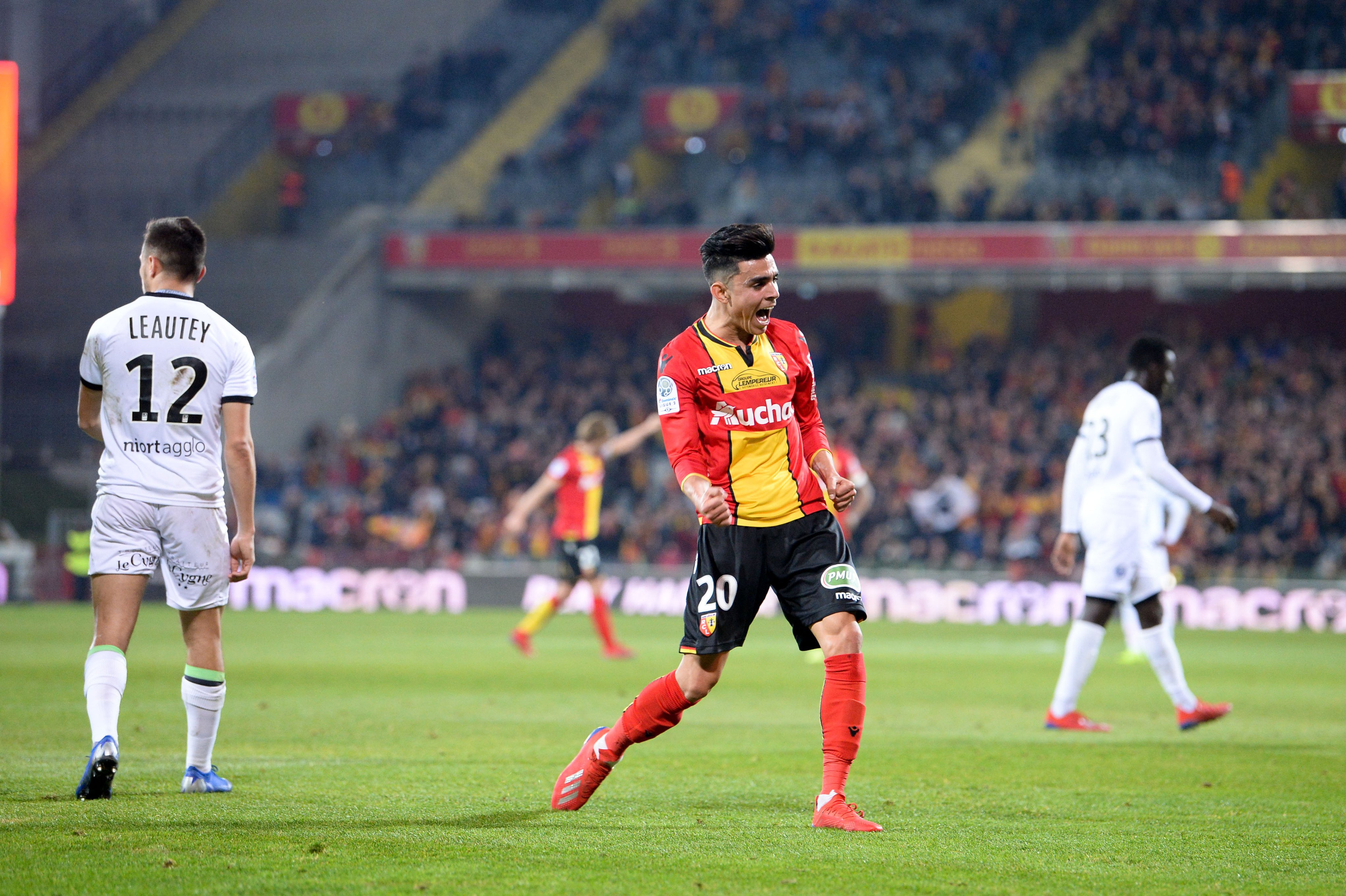 ثنائي هجومي مفاجأة يطل على الأسود من فرنسا !