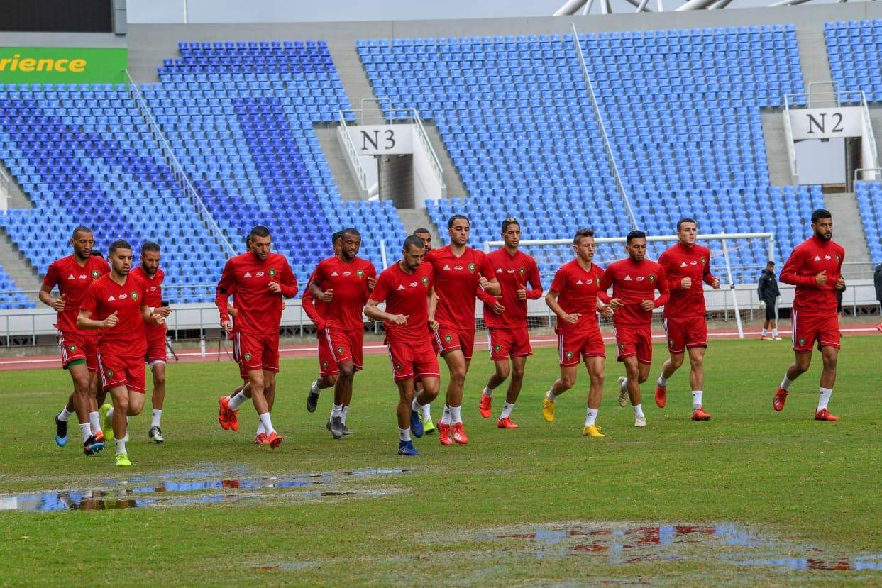 الأسود تدربوا تحت أمطار غزيرة