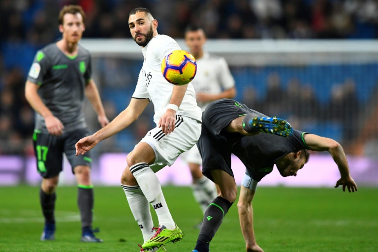 بنزيمة يعلق على  عودة مورينيو  لريال مدريد