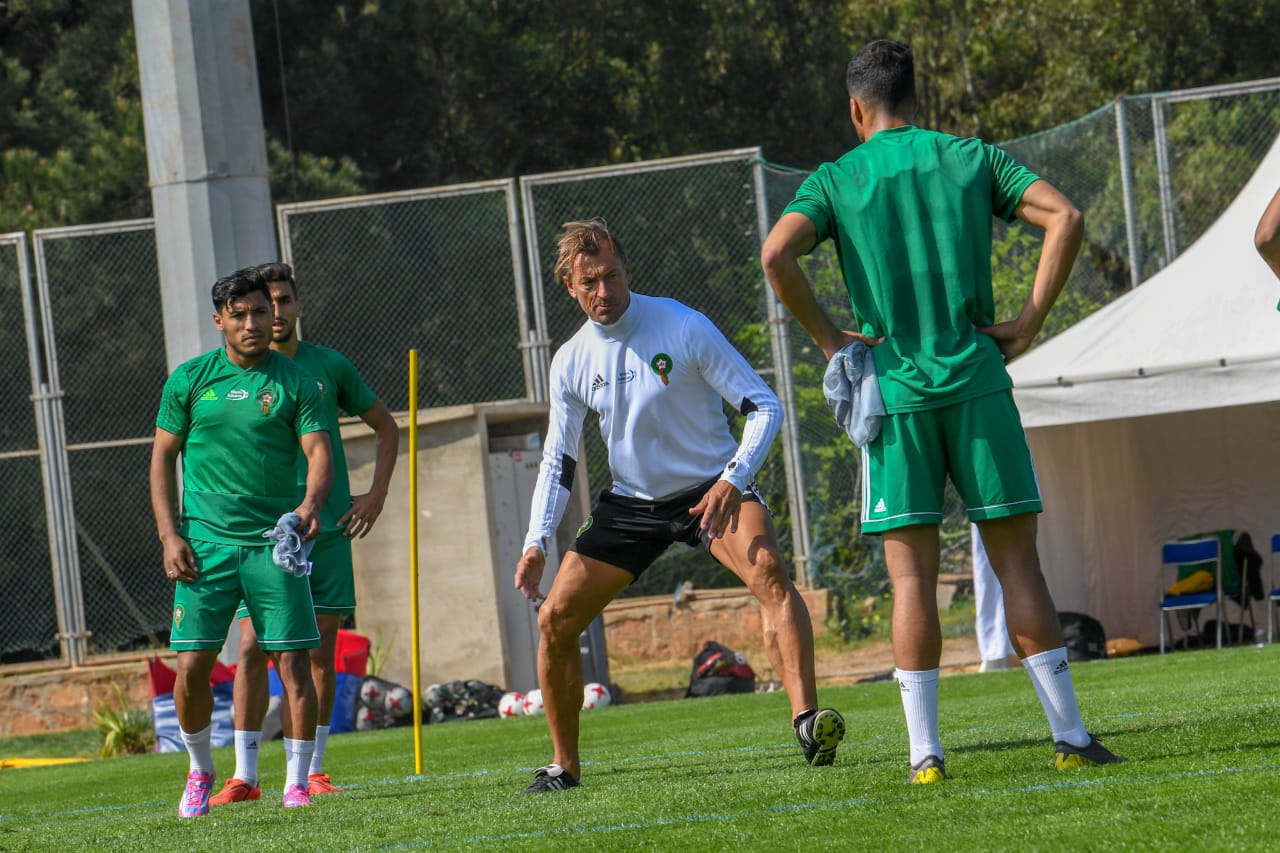 رونار يبحث عن منتخب إفريقي في مصر