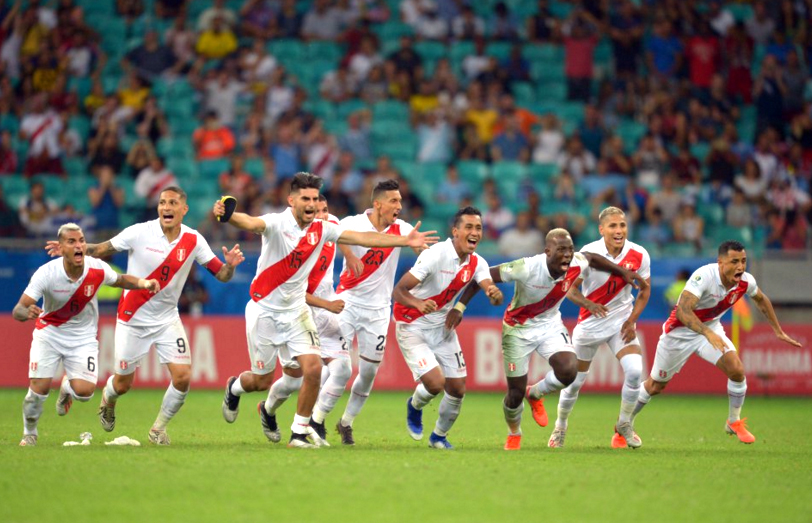 كوبا أميركا 2019: البيرو تفاجىء الاوروغواي بضربات الترجيح وتبلغ نصف النهائي