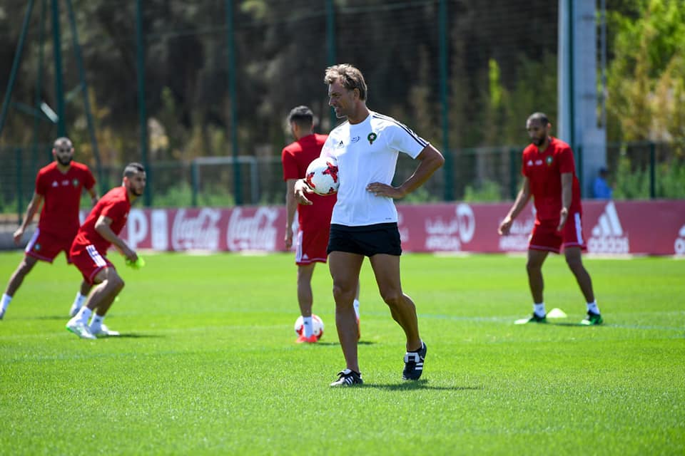 فتور في علاقة رونار مع هذا المحترف المغربي بالمعمورة