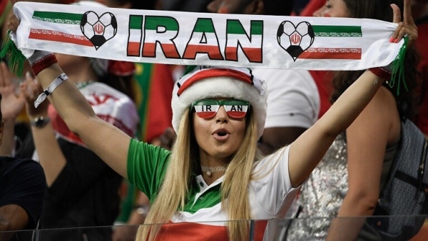 وفد من  فيفا  يزور إيران بعد وفاة مشجعة كرة قدم