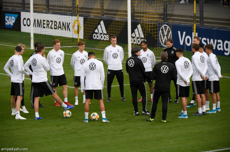 13 لاعبا فقط في تدريبات منتخب ألمانيا