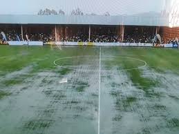 الأمطار تغرق أرضية ملعب لويس ببوروندي
