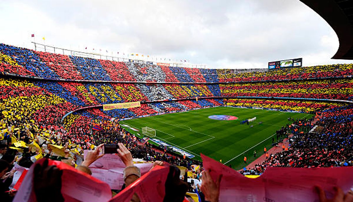 الاتحاد الإسباني يهدد بإغلاق ملعب برشلونة