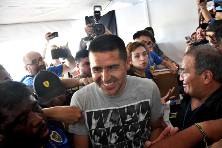 ريكيلمي يخرج منتصرا على مارادونا في في انتخابات بوكا جونيورز