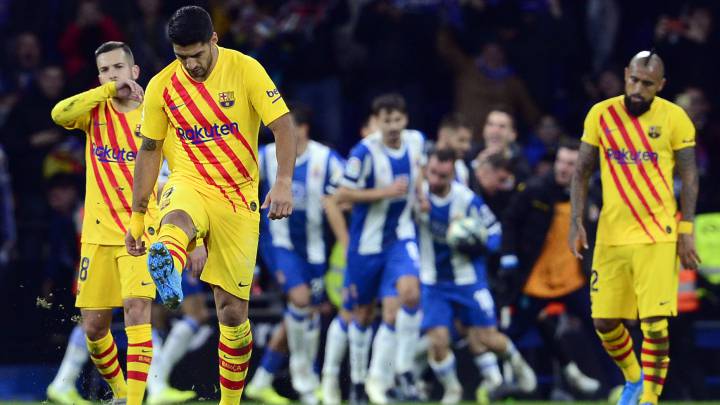ڤالڤيردي يبرر إهدار برشلونة للفوز في الديربي