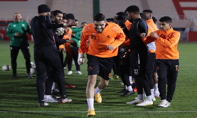 أزارو: خسرت مكانتي داخل المنتخب بسبب تفضيلي الأهلي على عرض فرنسي