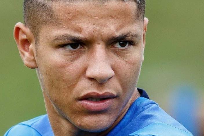 أسود البوندسليغا: جفاف حاد لحارث وشالك