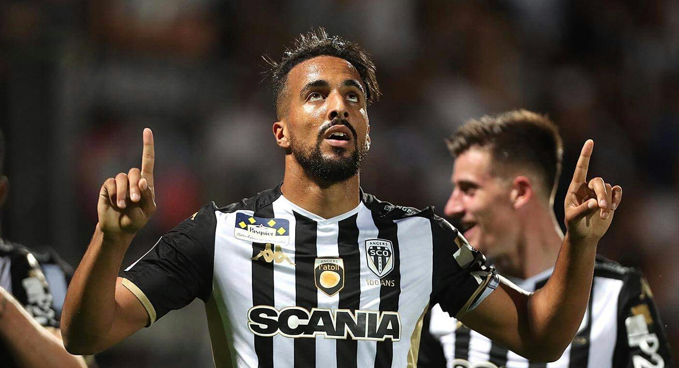 ساعة لعليوي بالإمارة