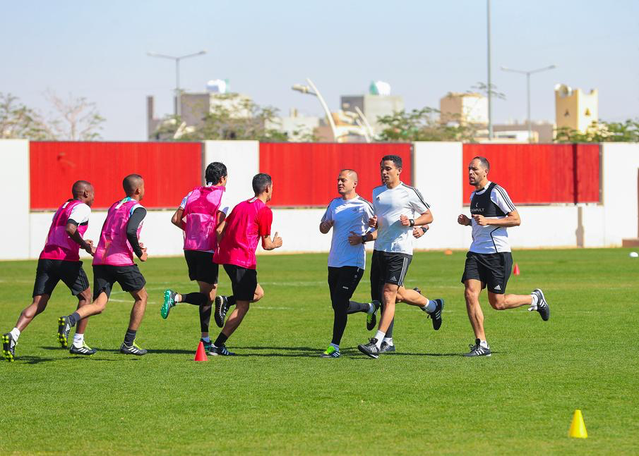 33 حكماً يخضعون لاختبارات مكثفة قبل انطلاق كأس العرب