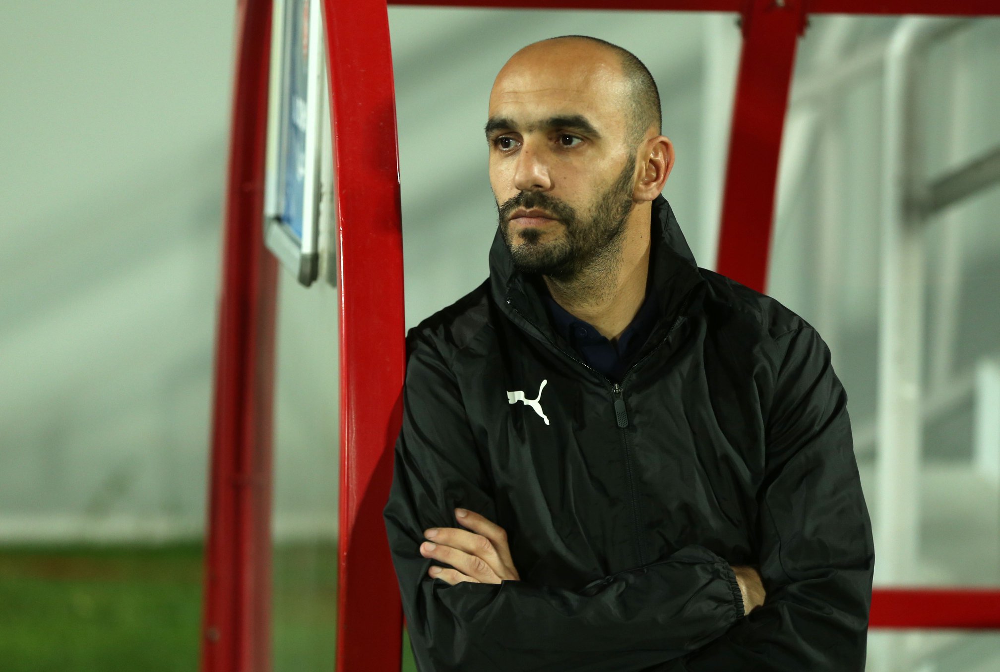 الركراكي سعيد ببدايته الآسيوية