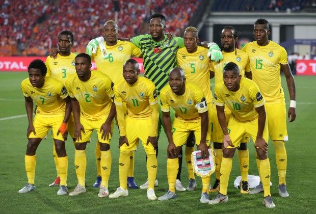 الكاف يمنع زيمبابوي من استضافة مباريات دولية لعدم أهلية الملاعب