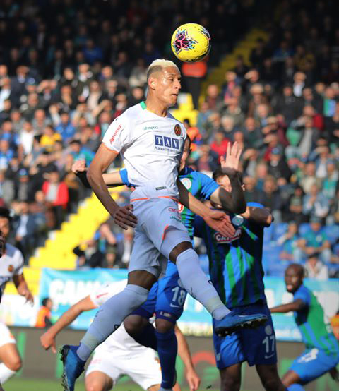 بامو يسجل سادس أهدافه ضد رفاق أبرهون