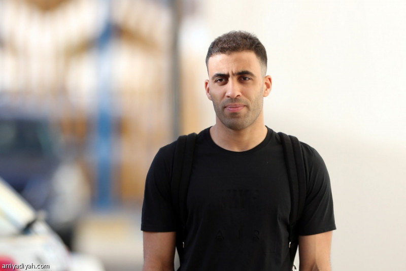 حمد الله يكتوي بنار الأزمات ولا يتوب!