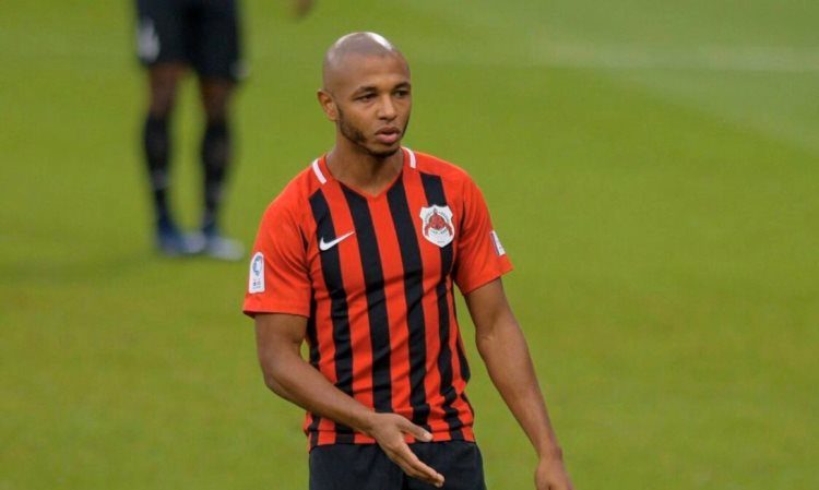 الجزائري ابراهيمي يحرج بنعطية !