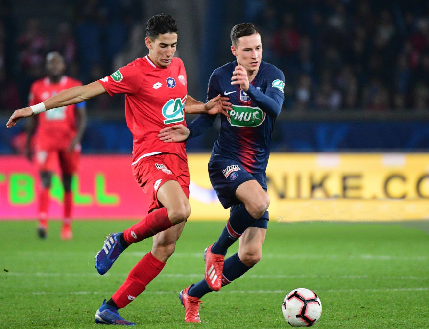 سرقة بيت نايف أكرد بفرنسا