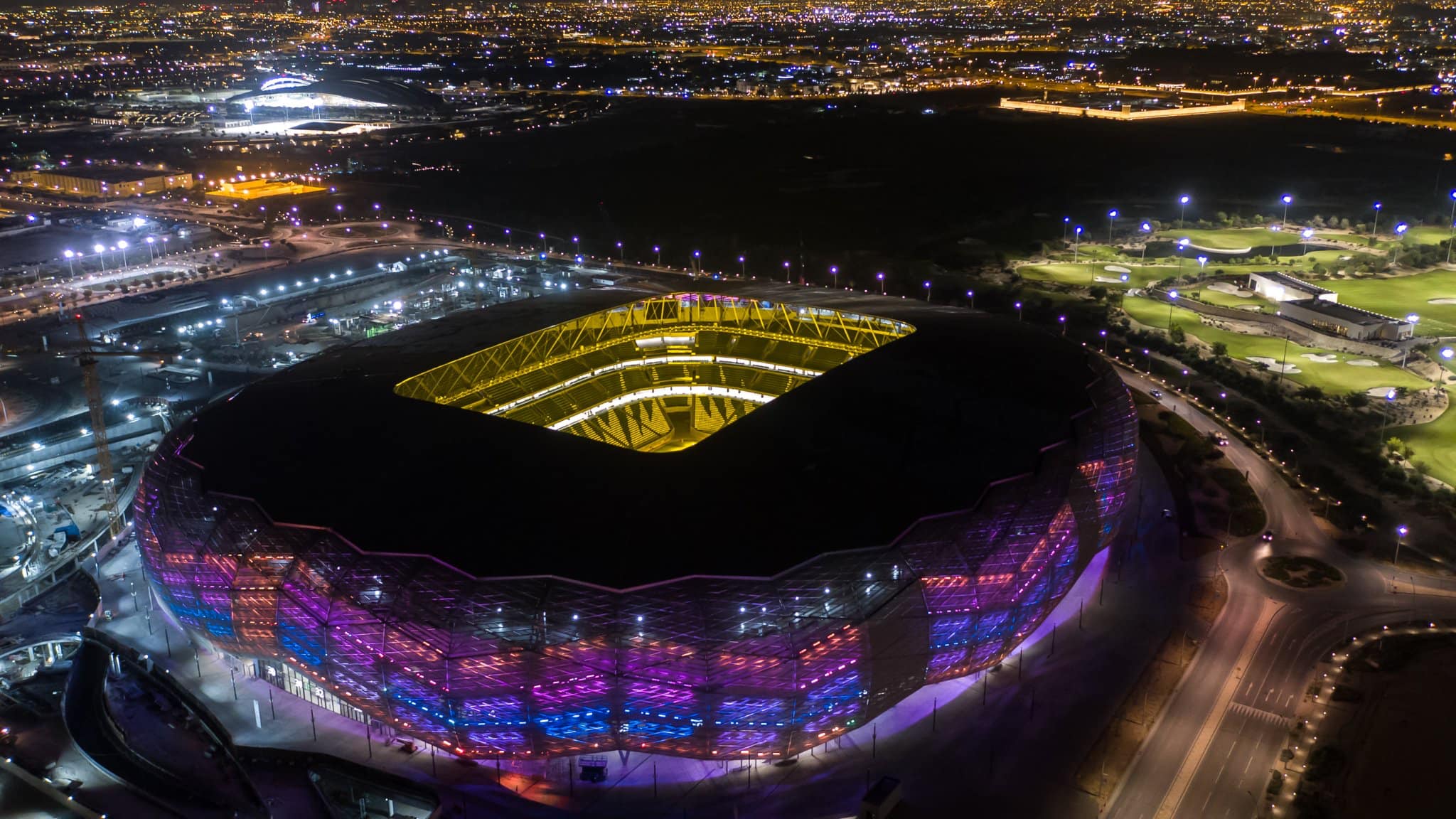 ملاعب مونديال 2022 على ذمة الأندية القطرية استعدادا لعودة البطولة