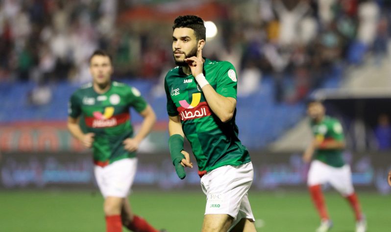 الإتفاق يريد الابقاء على أزارو