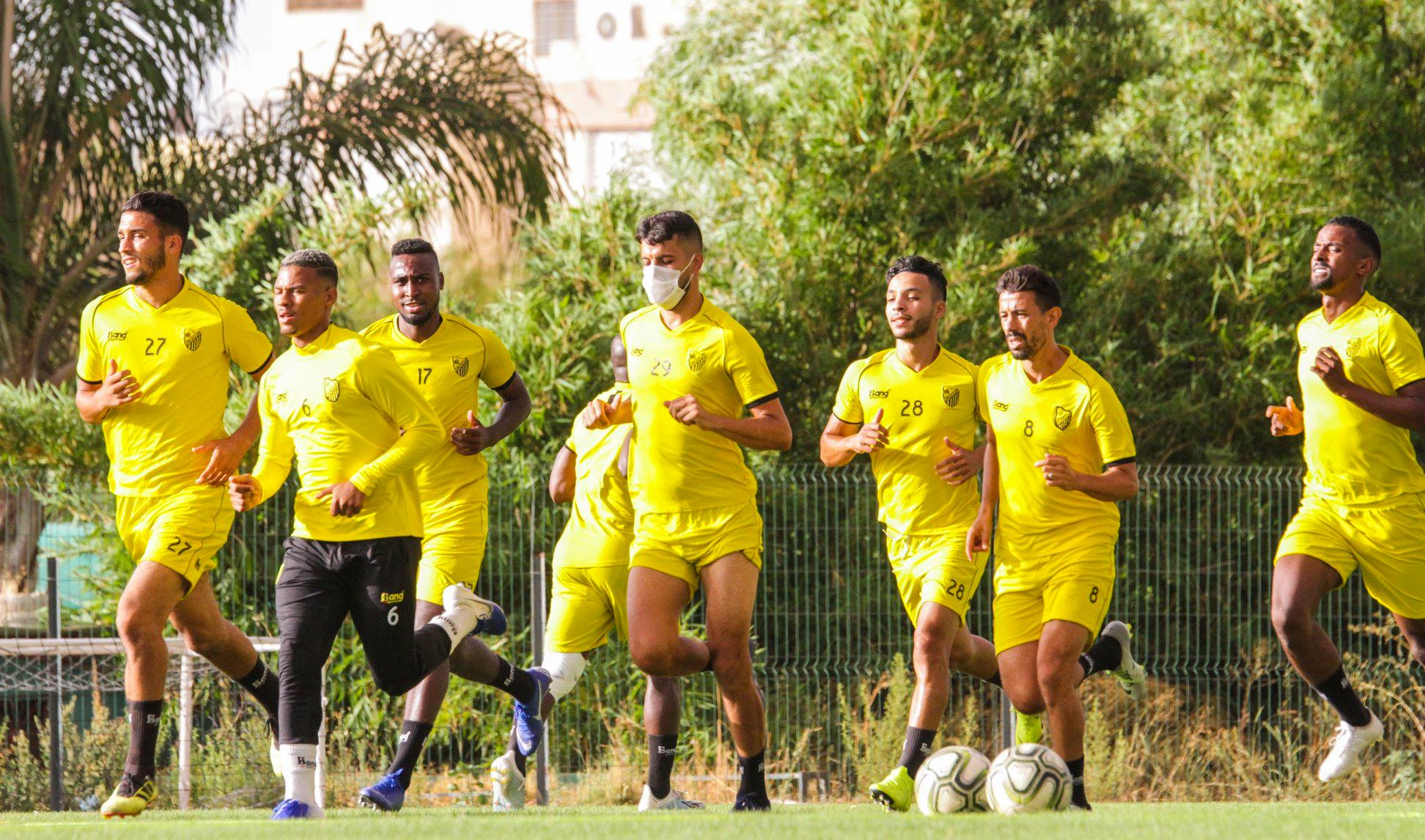 كورونا تضرب بيت المغرب الفاسي