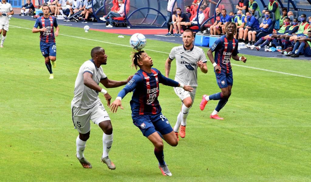 أيوب الجباري.. قناص  نورماندي  الجديد