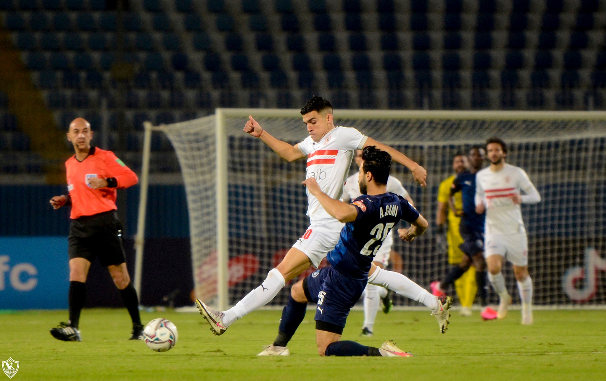 مغاربة الزمالك تأهلوا للدور القادم للعصبة دون عناء