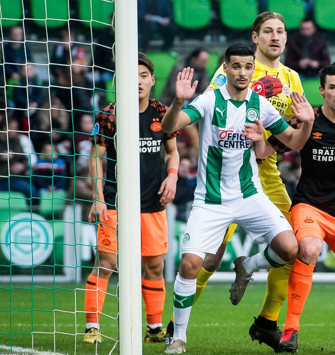 الحنكوري.. لعب 10 دقائق وتلقى عقوبة قاسية!