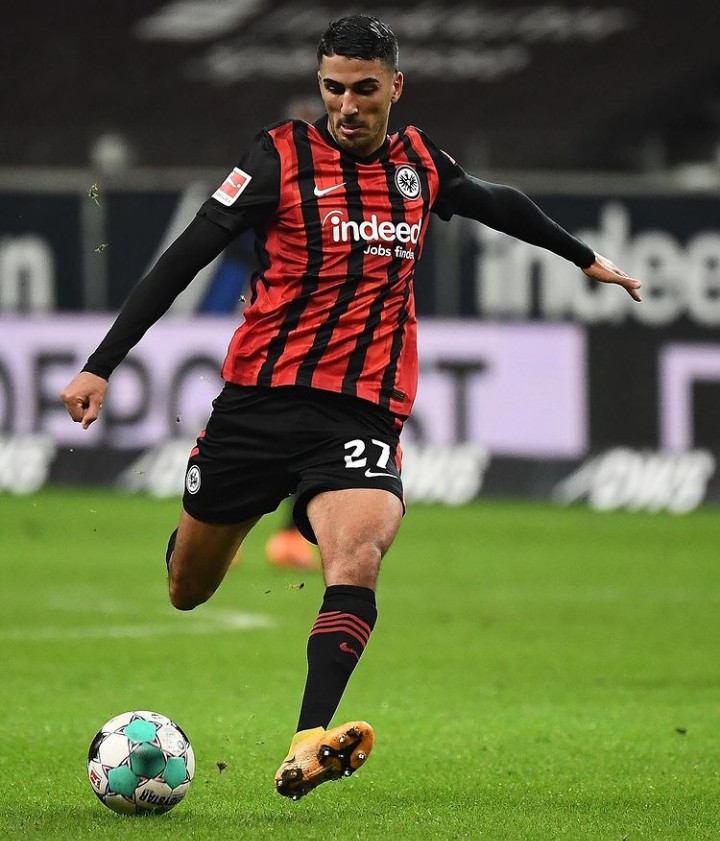 برقوق واكرد يقصان شريط الامسية