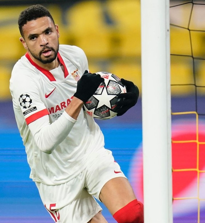 ريال بتيس يخشى  انفجار  النصيري