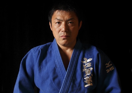 وفاة البطل الاولمبي الياباني في رياضة الجودو توشيهيكو كوجا