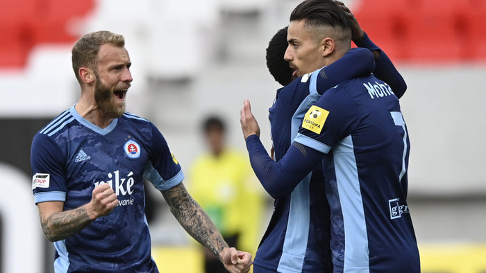 غرسالة يوقع اول ثنائية في الموسم