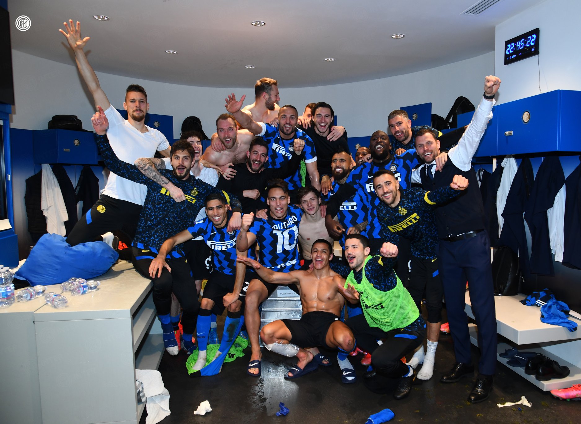 بطولة إيطاليا: إنتر ميلان يقترب من إحراز لقبه الأول منذ 2010