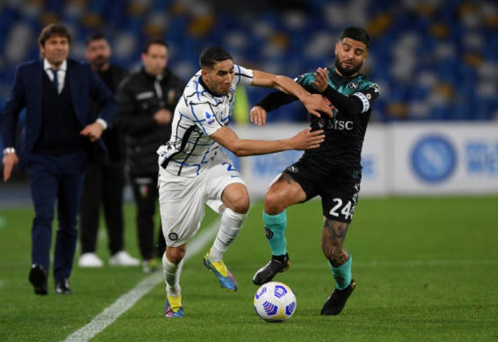 حكيمي يبصم على الزر مرة اخرى