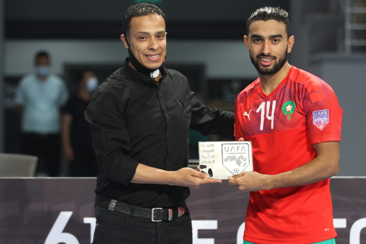 إدريس الرايس أفضل لاعب في سداسية البحرين