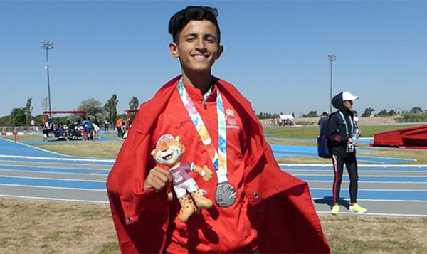 عداء مغربي شاب يضمن مشاركته في أولمبياد طوكيو