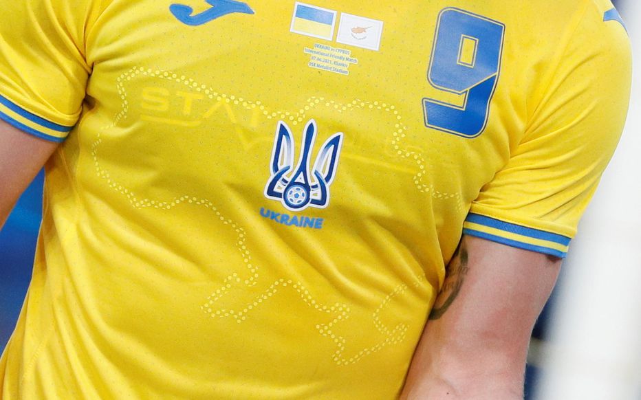 كأس أوروبا: ويفا يطالب أوكرانيا بإزالة شعار  سياسي  عن قميصها