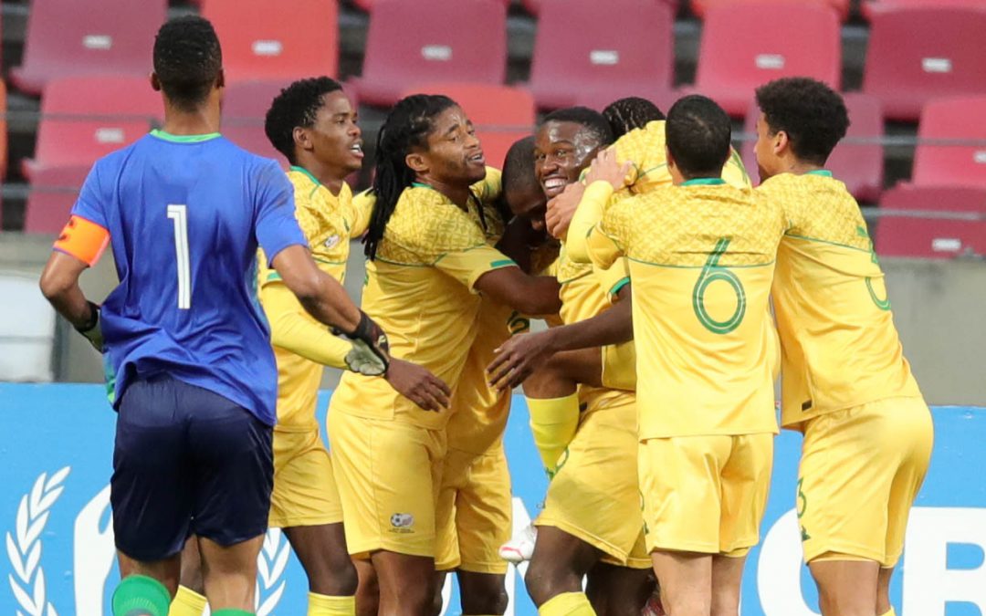 أولمبياد طوكيو: مدرب منتخب جنوب إفريقيا لكرة القدم يخشى على لاعبيه من أزمات قلبية