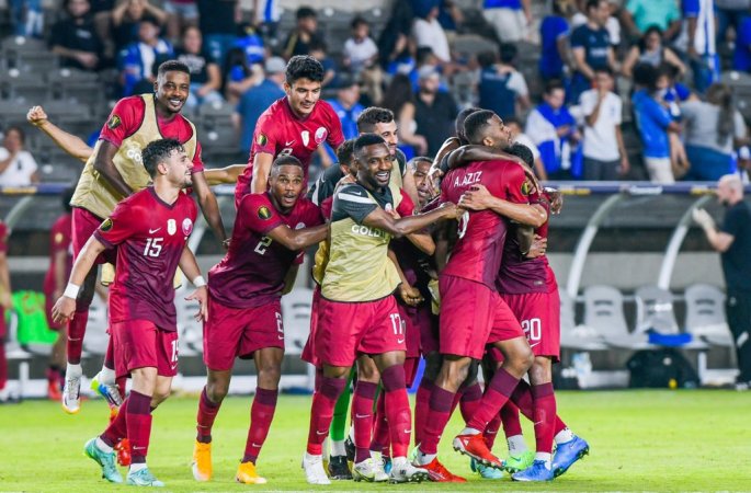 الكأس الذهبية: الضيفة قطر إلى نصف النهائي