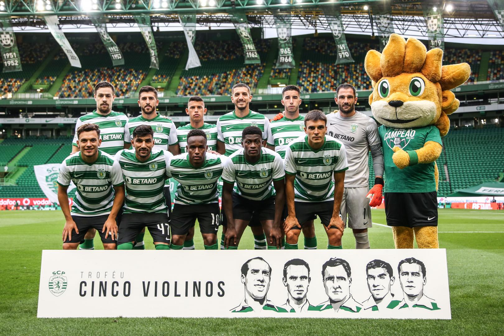 فضال يفوز بدرع العازفين الخمسة