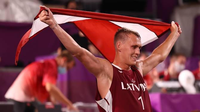 أولمبياد طوكيو: لاتفيا تحصد ذهبية كرة السلة 3×3 للرجال