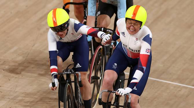 أولمبياد طوكيو-دراجات المضمار: الفريق البريطاني للإناث يحرز ذهبية سباق ماديسون