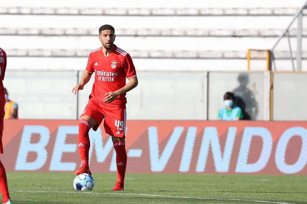 تاعرابت شارك تأهل بنفيكا للعصبة من الإحتياط