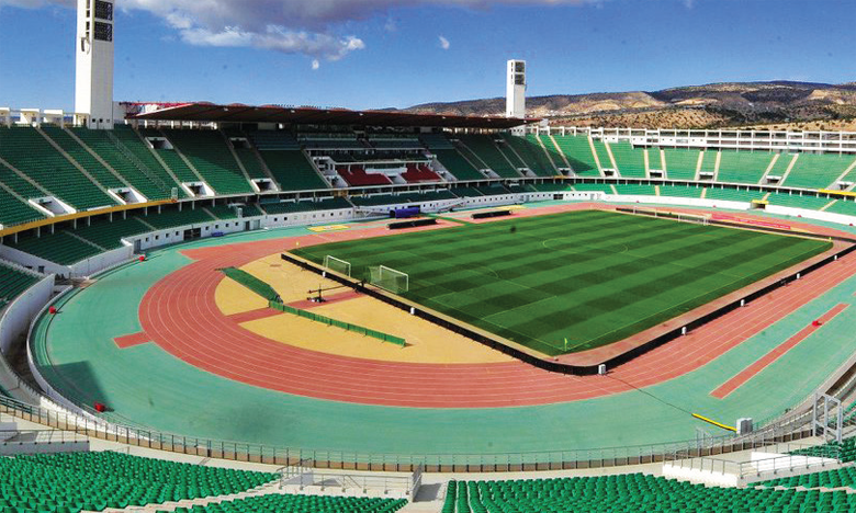 مباراة غينيا والمغرب تقام بملعب أكادير الكبير