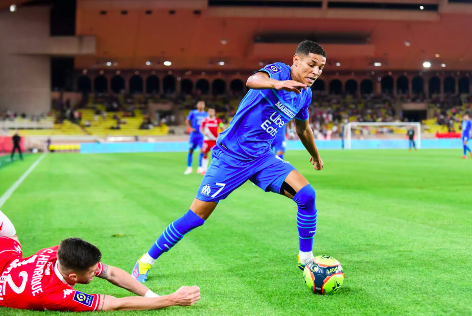 إستبعاد أمين حارث لا علاقة له بالأمور الإنضباطية