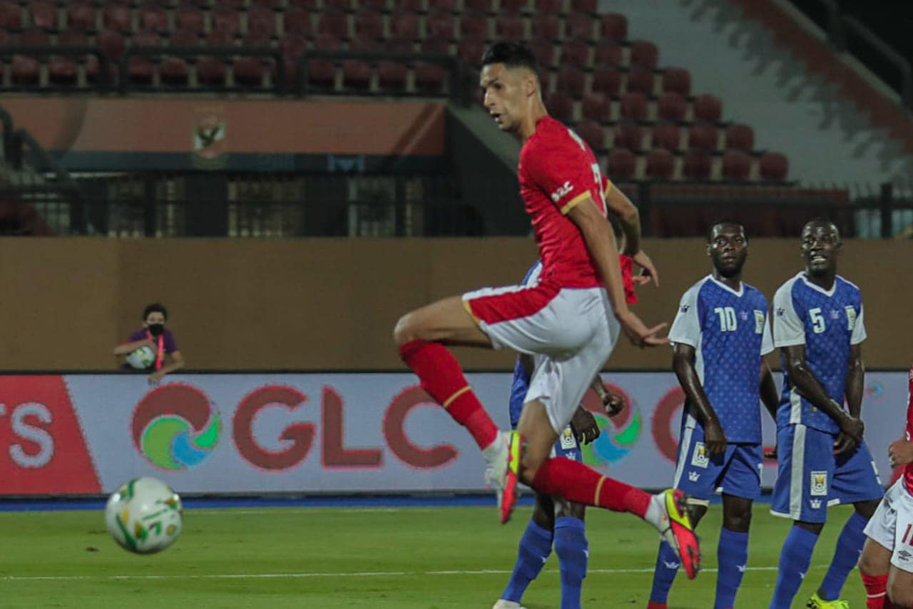 بانون تاهل مع الأهلي بسهولة لعصبة الابطال